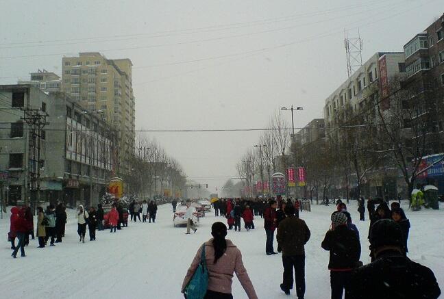 石家莊下雪啦，明天上班你知道注意什么嗎？